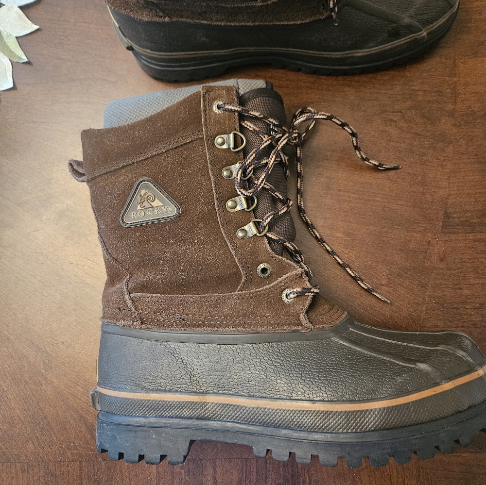 Mens Rocky Size 8 Ultimate Warm Boots